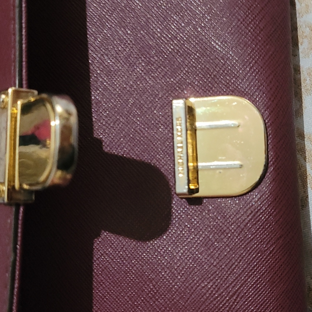 Bundled of Michael kors original purse and wallet - Picture 8 of 9
